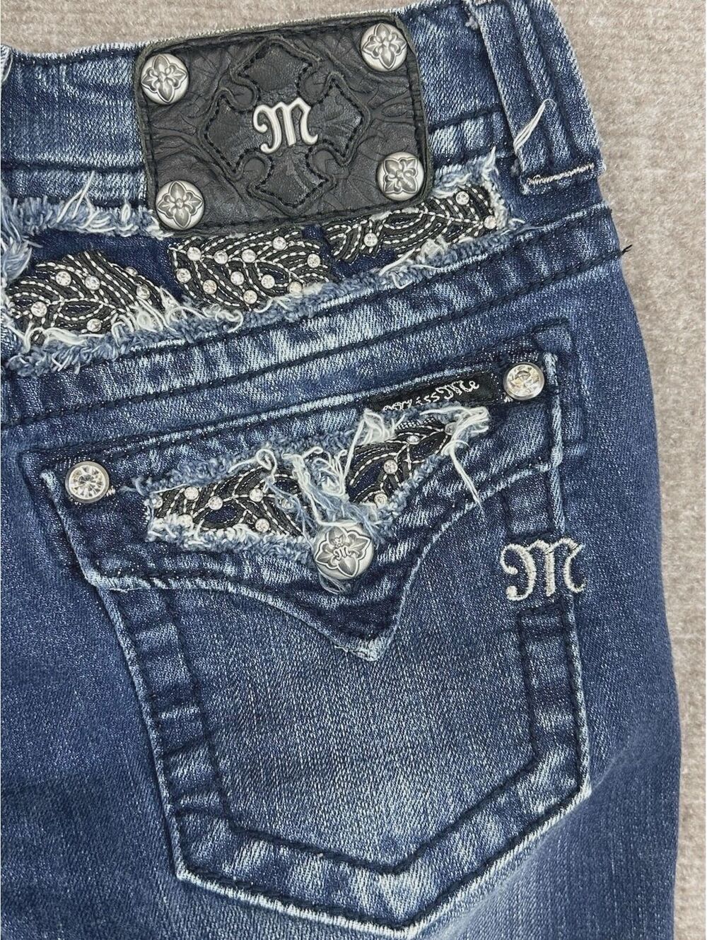 Miss Me Signature Capri Jeans Feather 27 x 22 Straight Denim JP6085P Rodeo Y2K